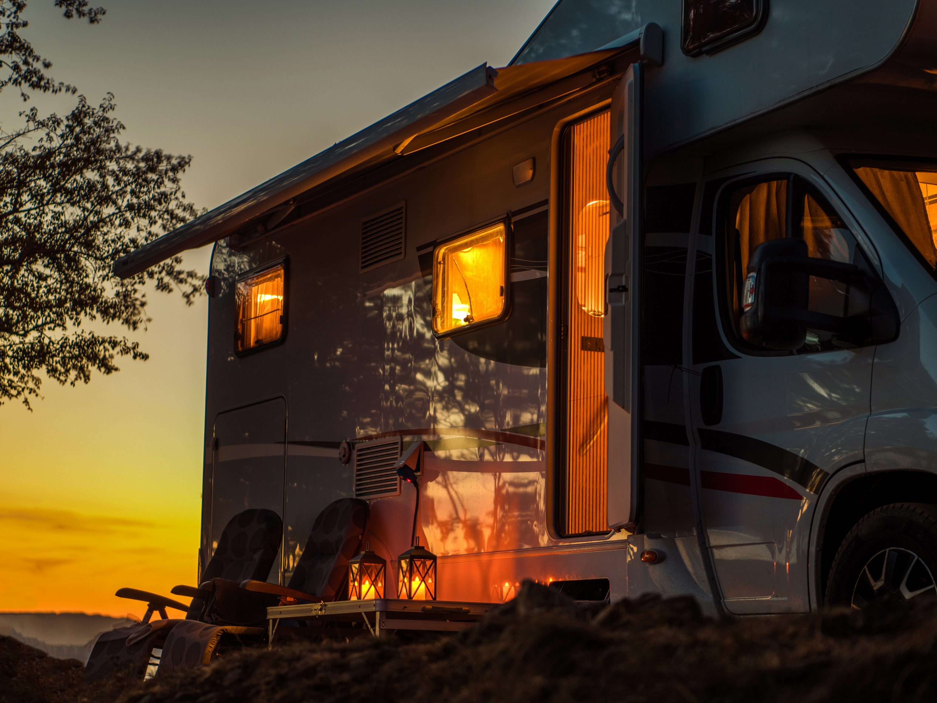 A Beginner's Guide: 5 Quick Tips For Traveling By an RV